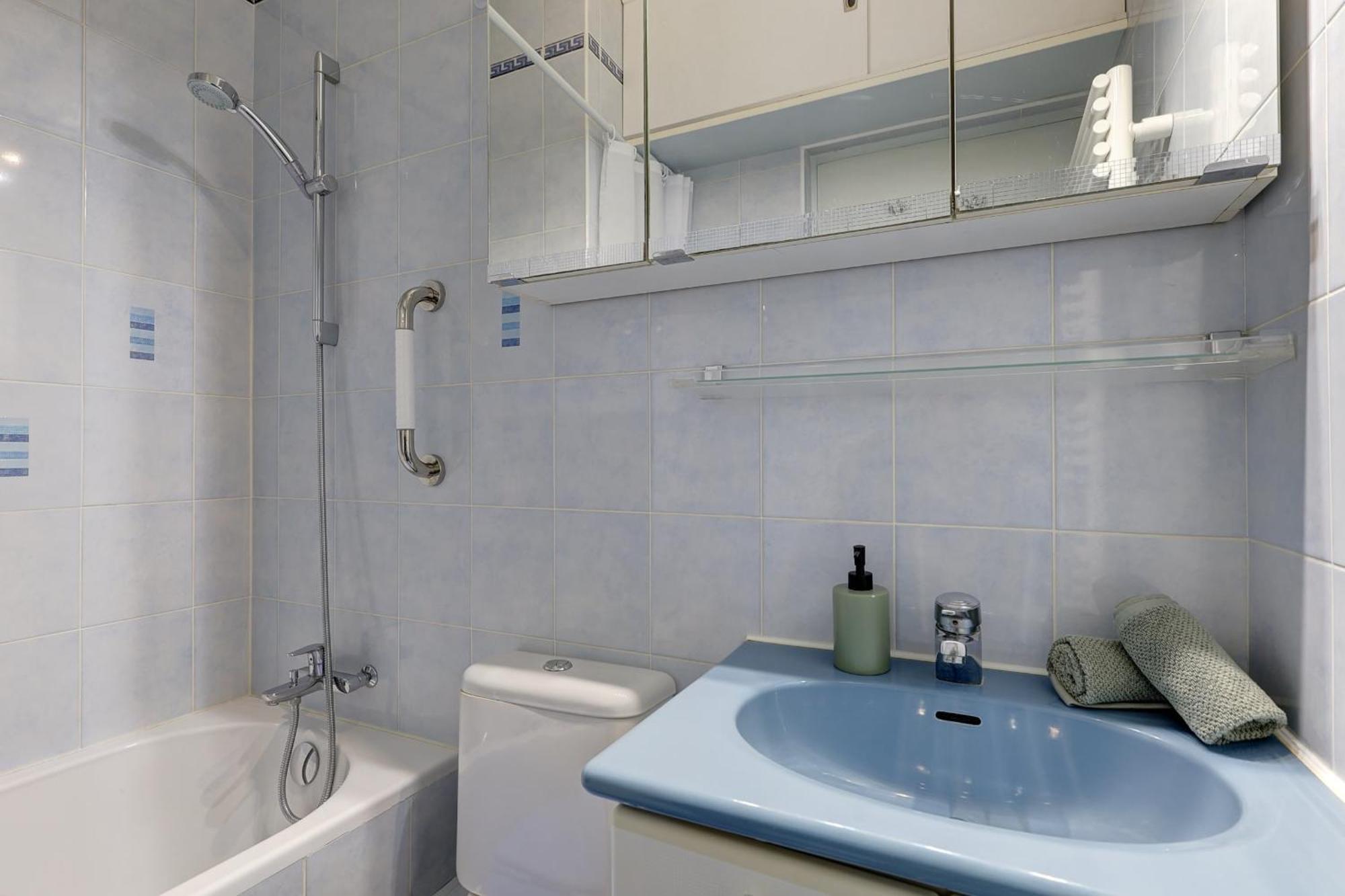 Heart Of 1br Cozy Flat Appartamento Parigi